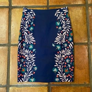 EUC Boden Printed Pencil Skirt, size 6P